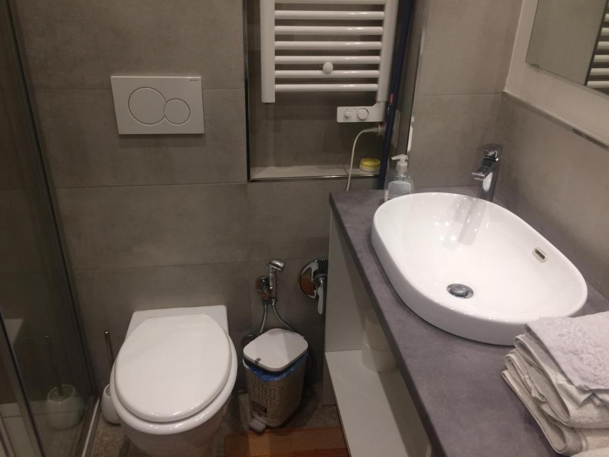 Porta Venezia Studios Lambro 15 Milan Luaran gambar