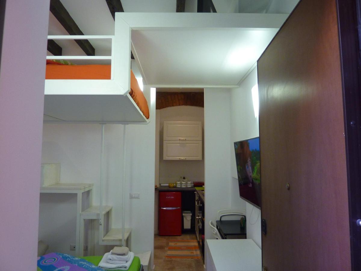 Porta Venezia Studios Lambro 15 Milan Luaran gambar